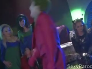 Joker fucks 2 šílený hotties v xxx parodie na batman