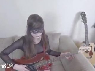 Preview&colon; skjønn emo guitar lekse hardt anal og spiser sæd