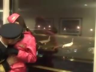 Oversexed air hostess blowing big and çişik putz
